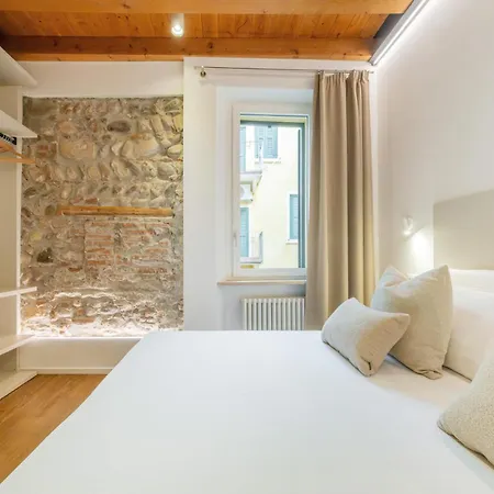Guest house Apartmentsarena - Mustacchi Verona